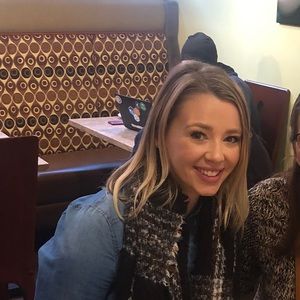 Meet your Posher, Janelle